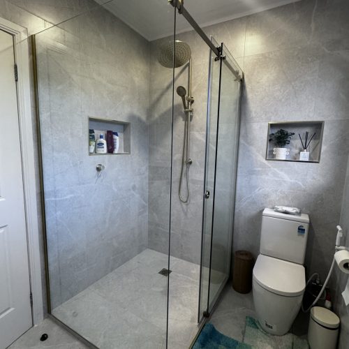 Bathroom Renovation in England Rd, Glen Waverly